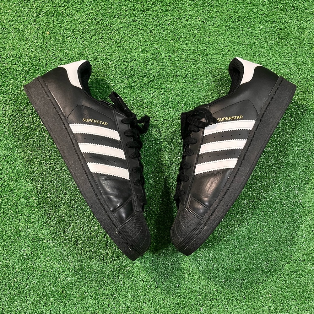 Adidas superstar